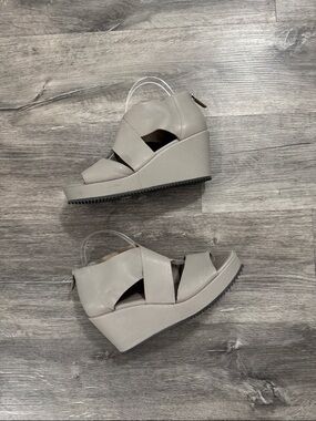 Eileen Fisher Witty Crisscross 3" Wedge Platform Gray Sandal Size 10 Leather
